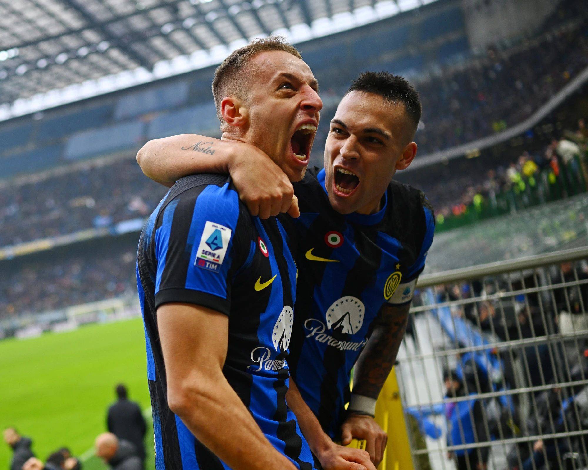 曼联在小组 曼联在小组