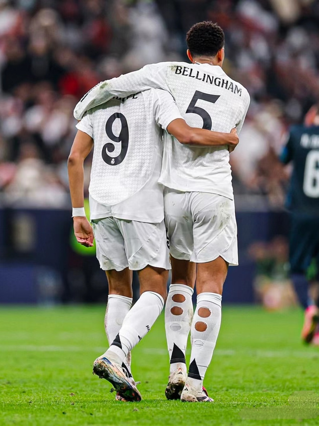 足球世界中 足球世界中