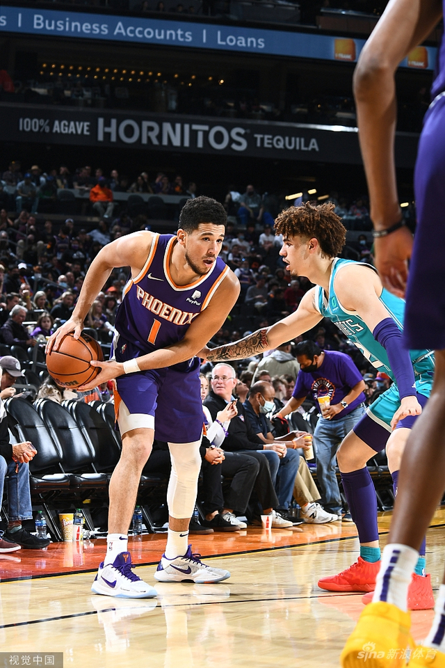 达万右侧插上横传古加突施冷箭建功