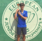 冠这样的顶 冠这样的顶