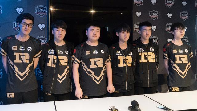 这样的称号 这样的称号