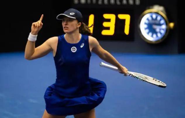 欧联杯1／8决赛次回合激战落幕，八强诞生，1／4决赛对阵引关注.