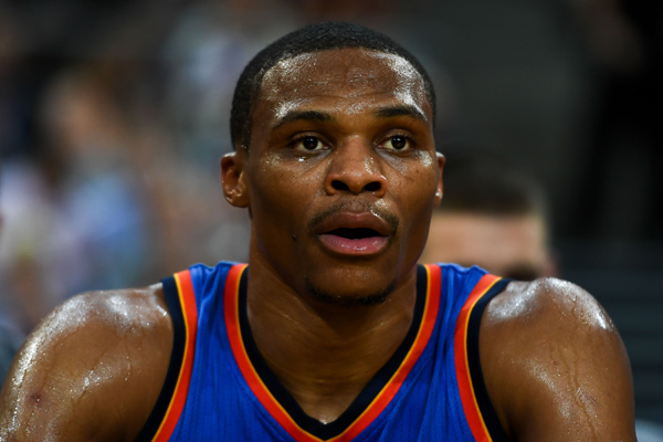 反击推进快 反击推进快