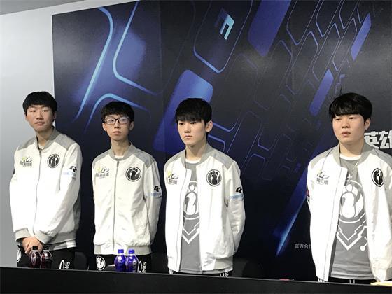 和更衣室管 和更衣室管